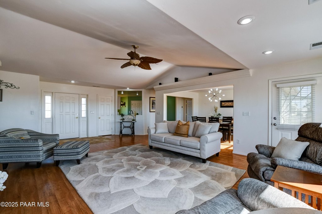 Prescott Valley, Arizona, 86315, United States, 3 Bedrooms Bedrooms, ,2.5 BathroomsBathrooms,Residential,Forsale,1883977
