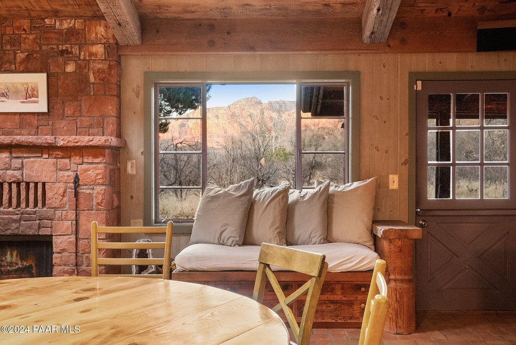Sedona, Arizona, 86336, United States, 4 Bedrooms Bedrooms, ,4.5 BathroomsBathrooms,Residential,Forsale,1919194