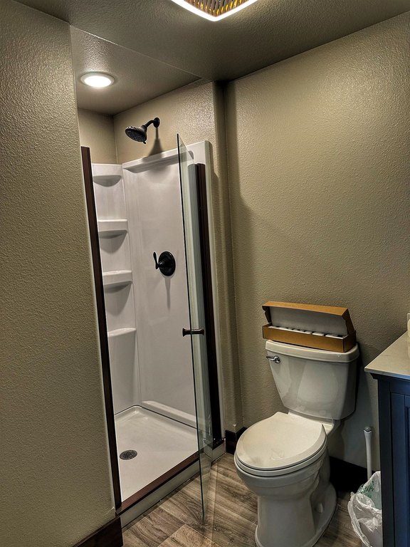 Moorcroft, Wyoming, 82721, United States, 2 Bedrooms Bedrooms, ,2 BathroomsBathrooms,Residential,Forsale,1897897