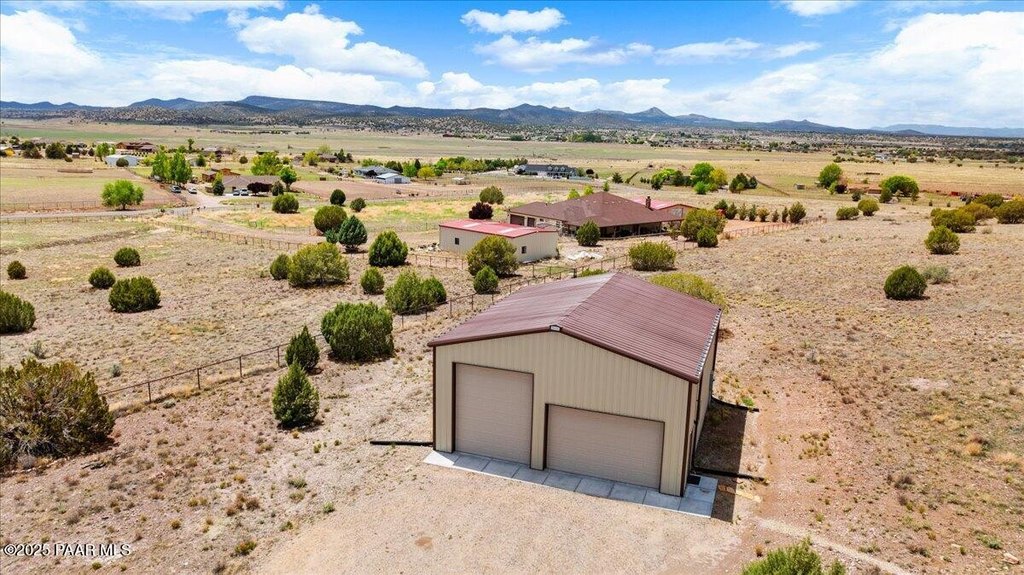 Paulden, Arizona, 86334, United States, 3 Bedrooms Bedrooms, ,2.5 BathroomsBathrooms,Residential,Forsale,1883995