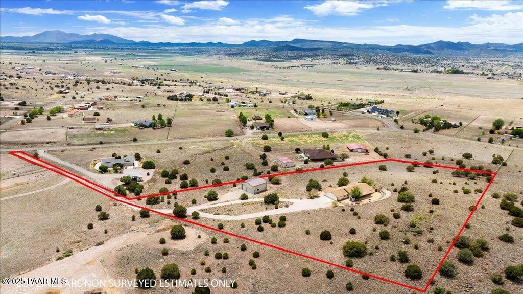 Paulden, Arizona, 86334, United States, 3 Bedrooms Bedrooms, ,2.5 BathroomsBathrooms,Residential,Forsale,1883995