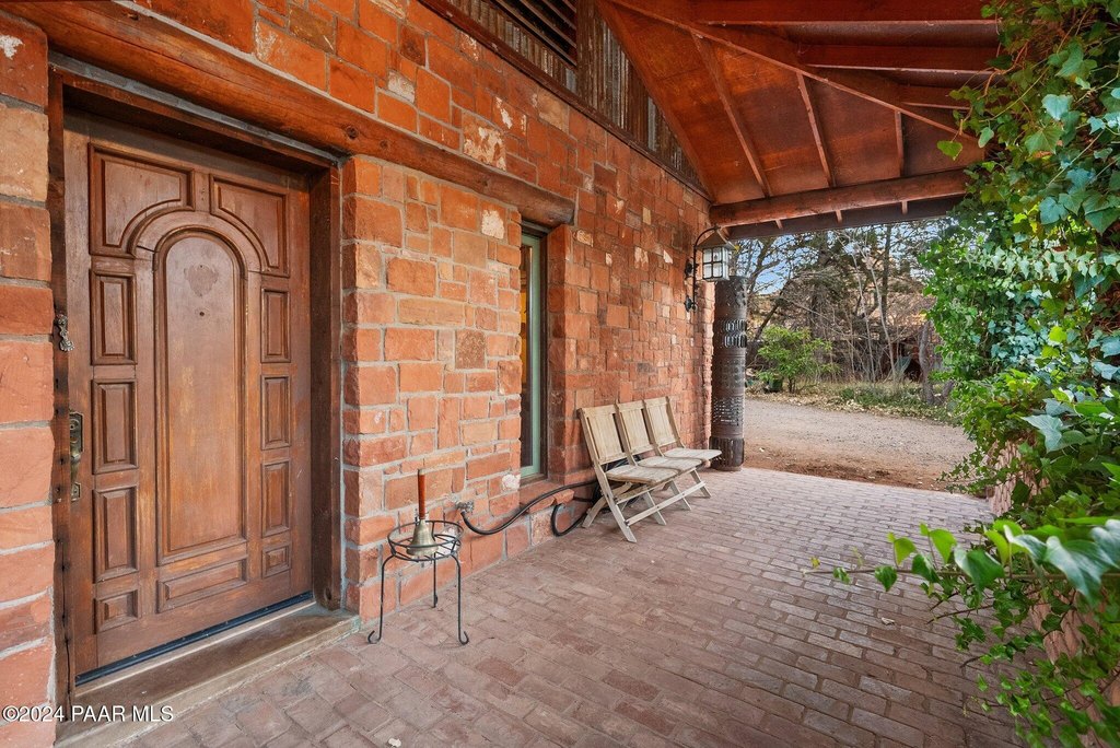 Sedona, Arizona, 86336, United States, 4 Bedrooms Bedrooms, ,4.5 BathroomsBathrooms,Residential,Forsale,1919194