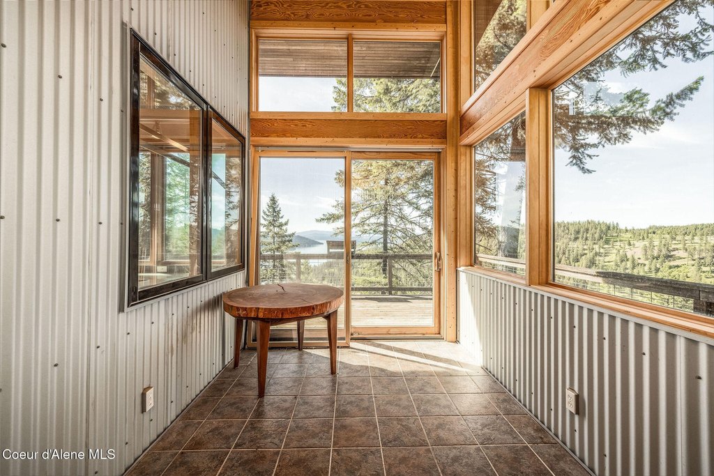 Harrison, Idaho, 83833, United States, 2 Bedrooms Bedrooms, ,2 BathroomsBathrooms,Residential,Forsale,1913849
