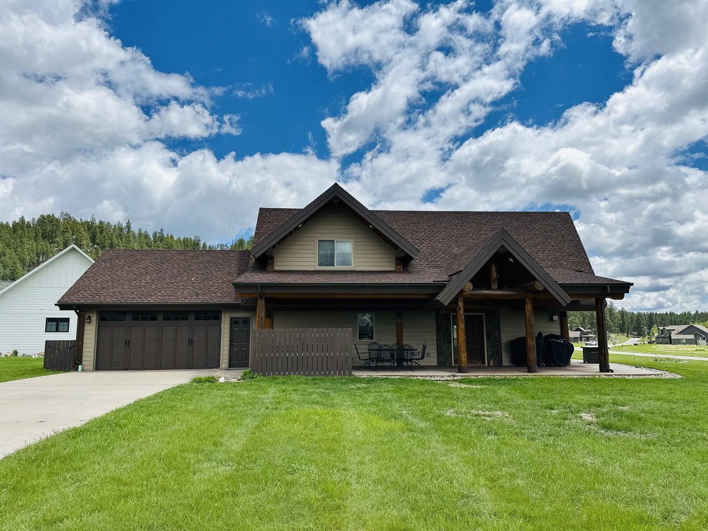 Hill City, South Dakota, 57745, United States, 3 Bedrooms Bedrooms, ,2 BathroomsBathrooms,Residential,Forsale,1919011