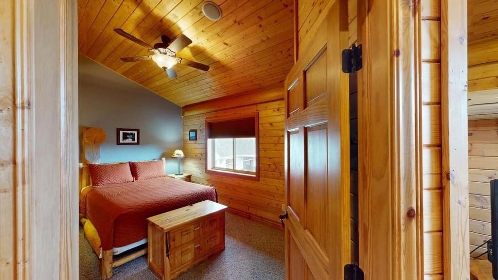 Hill City, South Dakota, 57745, United States, 3 Bedrooms Bedrooms, ,2 BathroomsBathrooms,Residential,Forsale,1919011