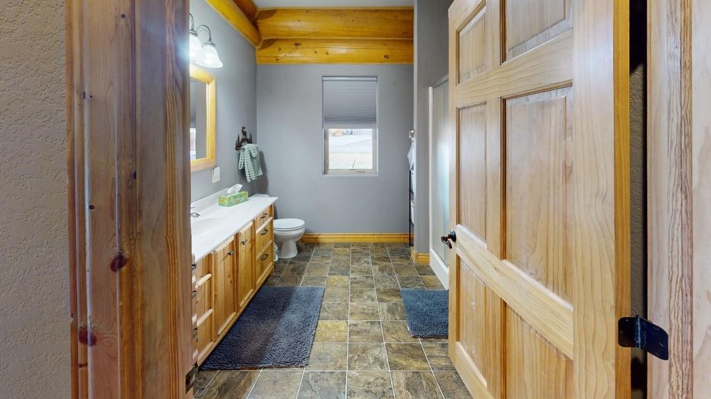 Hill City, South Dakota, 57745, United States, 3 Bedrooms Bedrooms, ,2 BathroomsBathrooms,Residential,Forsale,1919011