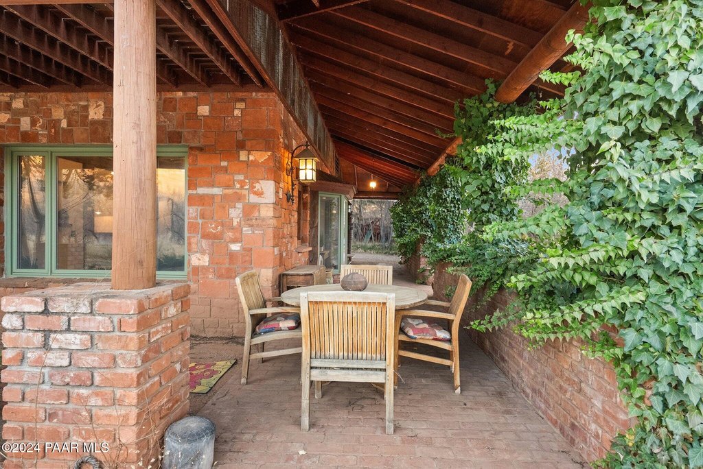 Sedona, Arizona, 86336, United States, 4 Bedrooms Bedrooms, ,4.5 BathroomsBathrooms,Residential,Forsale,1919194