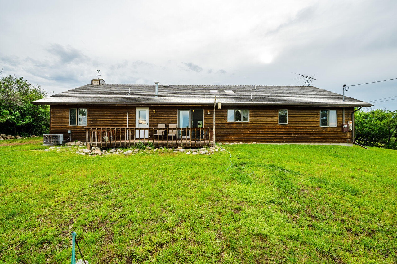 Story, Wyoming, 82842, United States, 3 Bedrooms Bedrooms, ,2 BathroomsBathrooms,Residential,Forsale,1884274