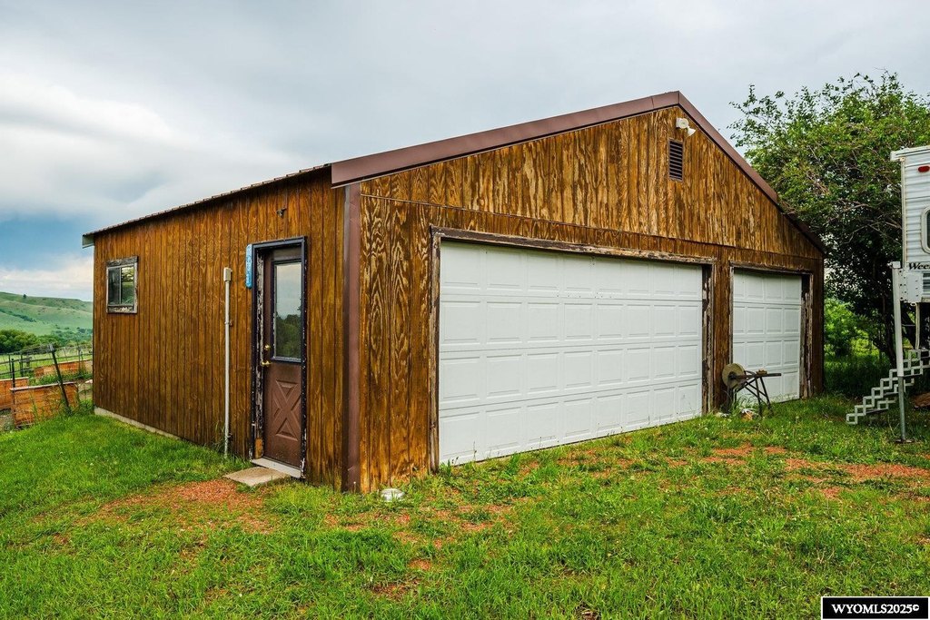 Story, Wyoming, 82842, United States, 3 Bedrooms Bedrooms, ,2 BathroomsBathrooms,Residential,Forsale,1946244