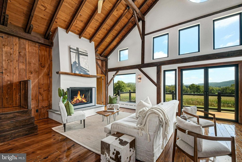 RIEGELSVILLE, Pennsylvania, 18077, United States, 6 Bedrooms Bedrooms, ,9 BathroomsBathrooms,Residential,Forsale,1903998