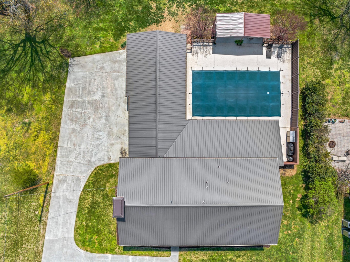 Morristown, Tennessee, 37814, United States, ,Residential,Forsale,1884112
