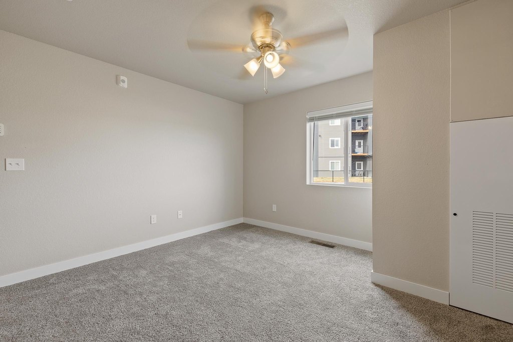 Rapid City, South Dakota, 57701, United States, 5 Bedrooms Bedrooms, ,Residential,Forsale,1945885
