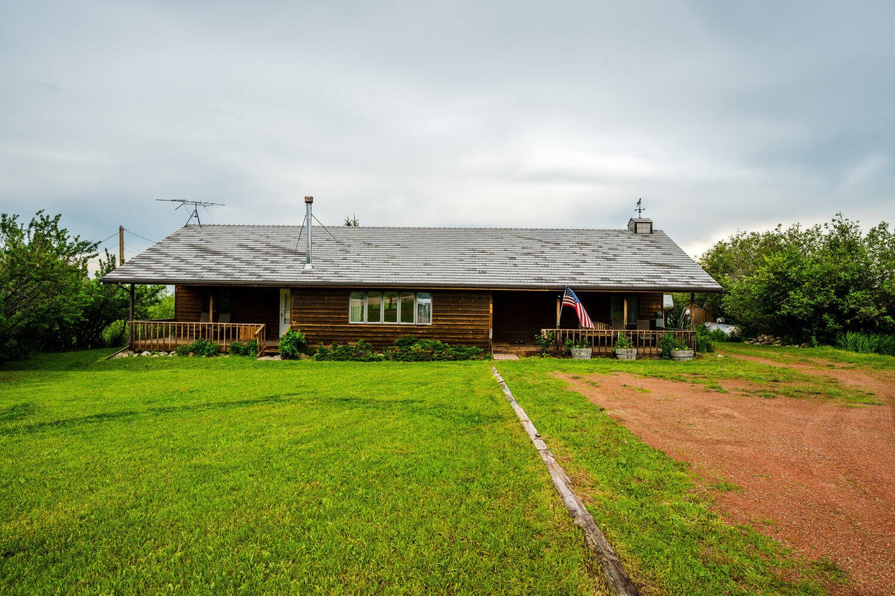 Story, Wyoming, 82842, United States, 3 Bedrooms Bedrooms, ,2 BathroomsBathrooms,Residential,Forsale,1884274