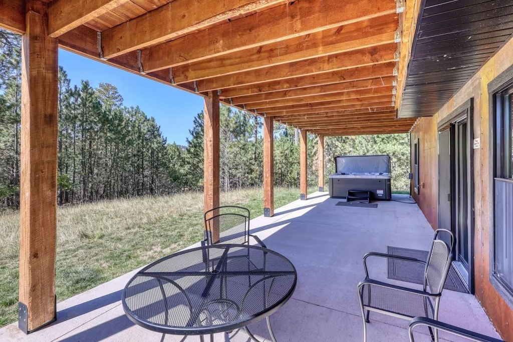 Lead, South Dakota, 57754, United States, 5 Bedrooms Bedrooms, ,3.5 BathroomsBathrooms,Residential,Forsale,1945961