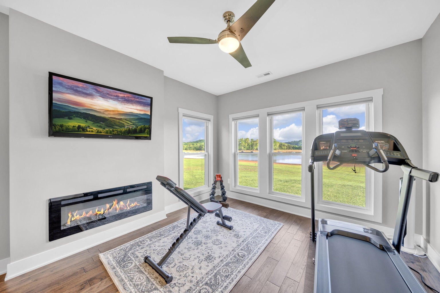 Bean Station, Tennessee, 37708, United States, 3 Bedrooms Bedrooms, ,4 BathroomsBathrooms,Residential,Forsale,1884114