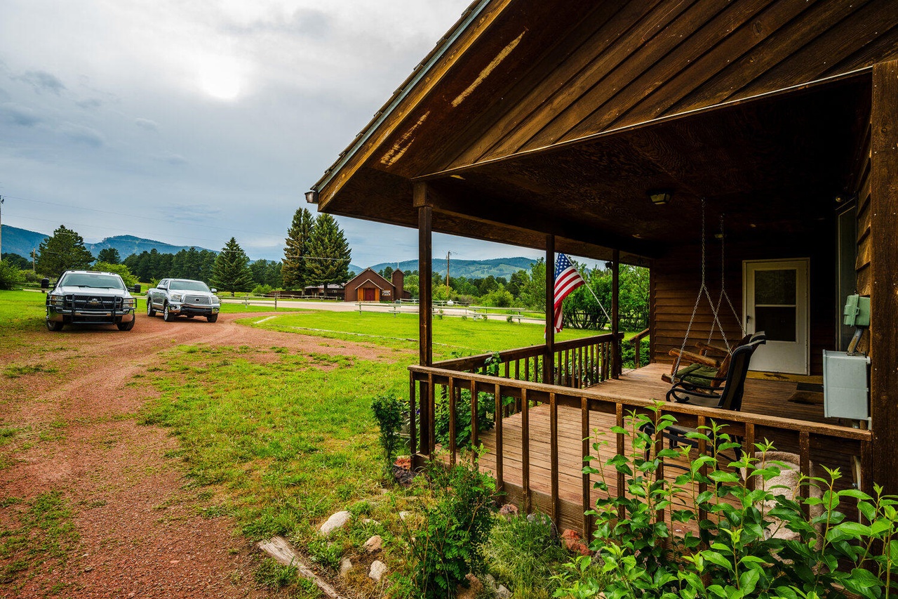 Story, Wyoming, 82842, United States, 3 Bedrooms Bedrooms, ,2 BathroomsBathrooms,Residential,Forsale,1884274