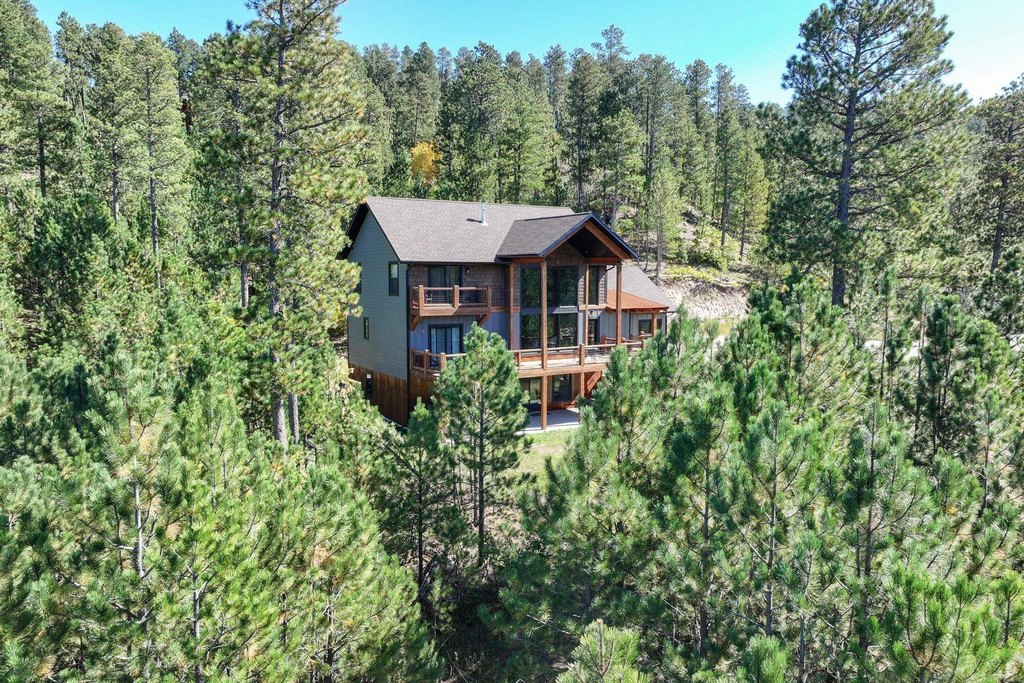 Lead, South Dakota, 57754, United States, 5 Bedrooms Bedrooms, ,3.5 BathroomsBathrooms,Residential,Forsale,1945961