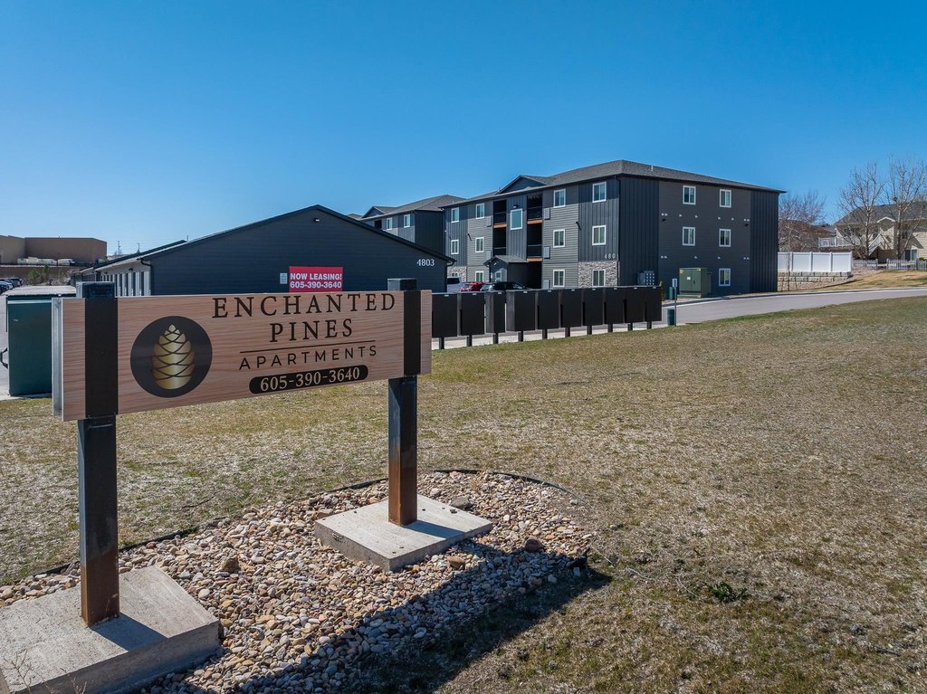 Rapid City, South Dakota, 57701, United States, 5 Bedrooms Bedrooms, ,Residential,Forsale,1945885