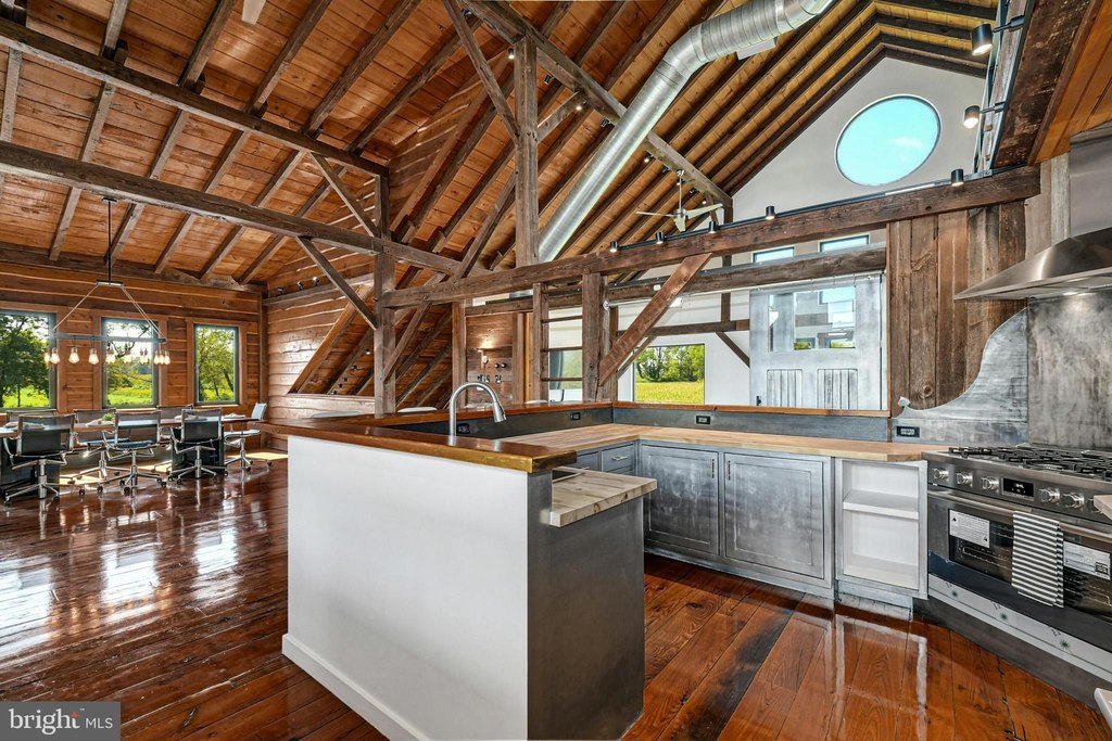 RIEGELSVILLE, Pennsylvania, 18077, United States, 6 Bedrooms Bedrooms, ,9 BathroomsBathrooms,Residential,Forsale,1903998