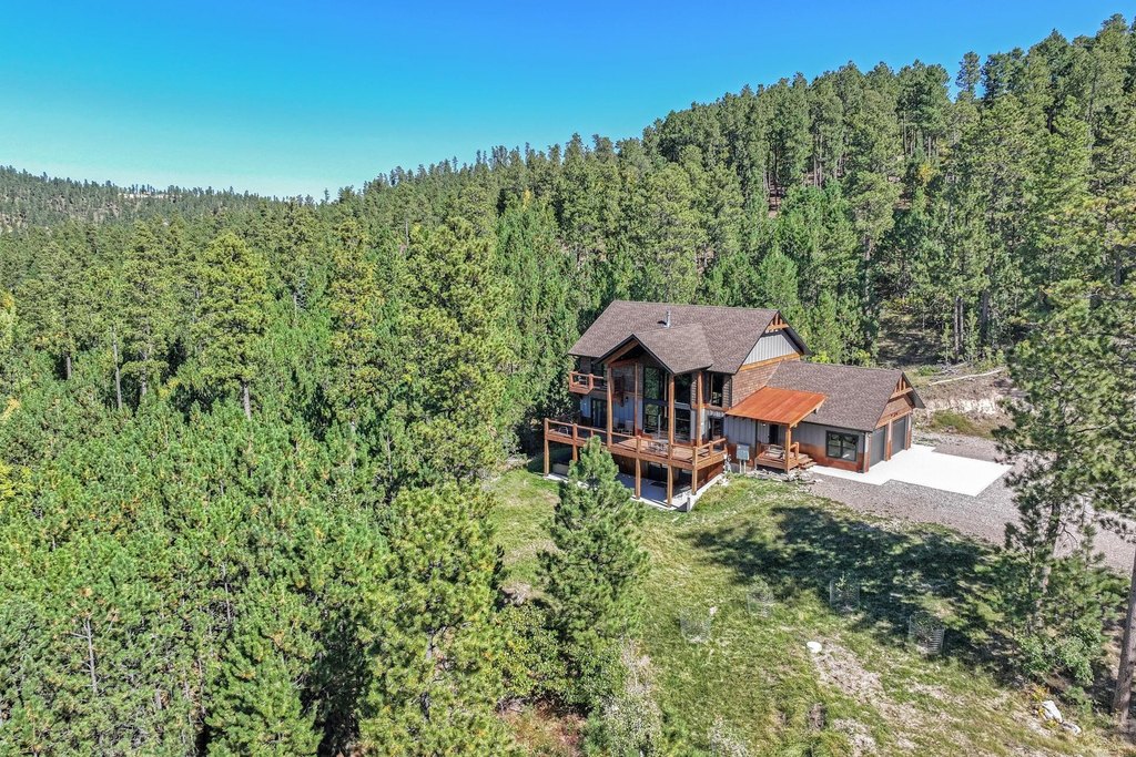 Lead, South Dakota, 57754, United States, 5 Bedrooms Bedrooms, ,3.5 BathroomsBathrooms,Residential,Forsale,1945961