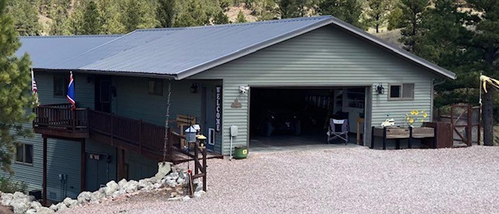 Sundance, Wyoming, 82729, United States, 4 Bedrooms Bedrooms, ,2 BathroomsBathrooms,Residential,Forsale,1884279