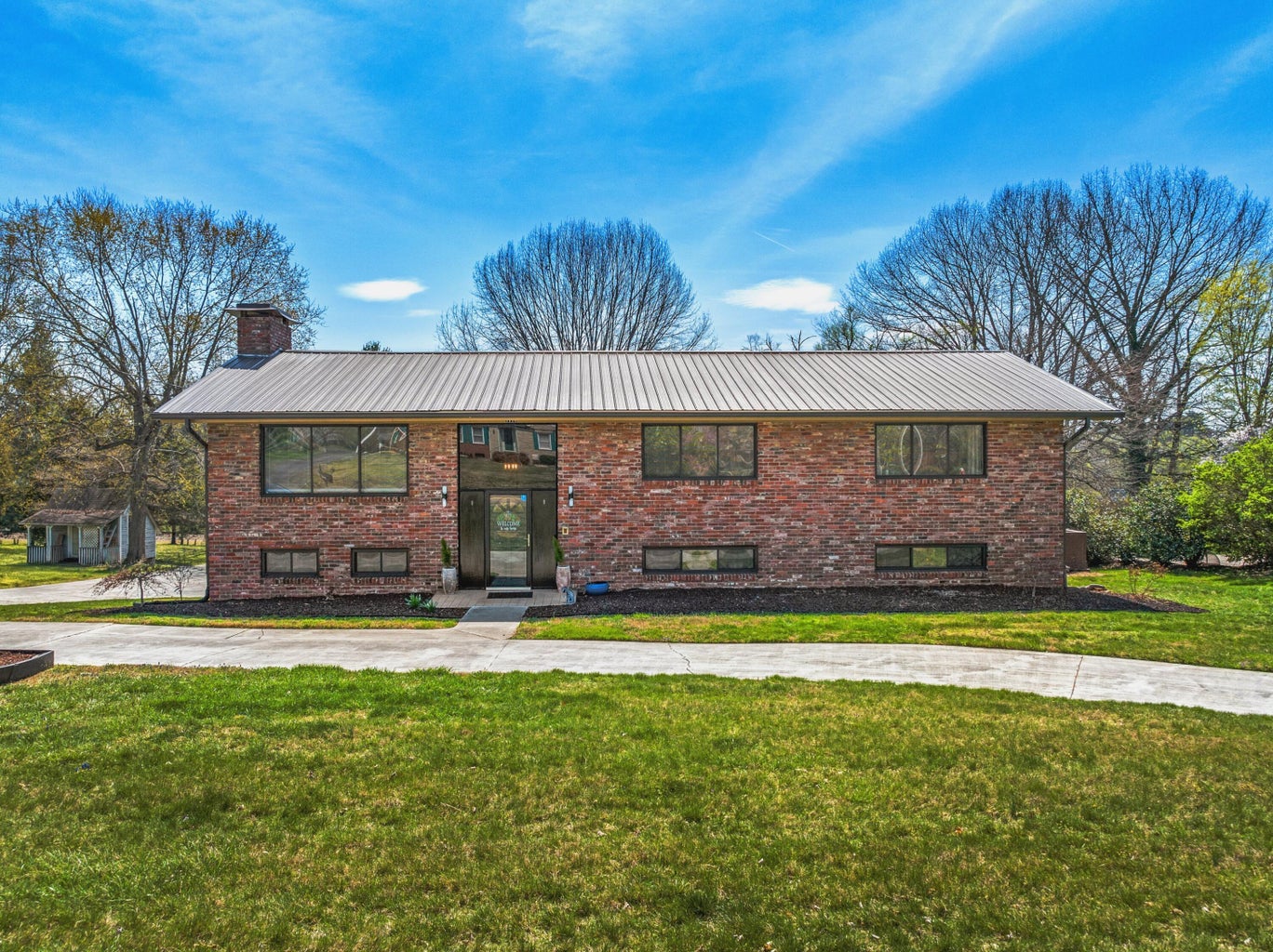Morristown, Tennessee, 37814, United States, ,Residential,Forsale,1884112