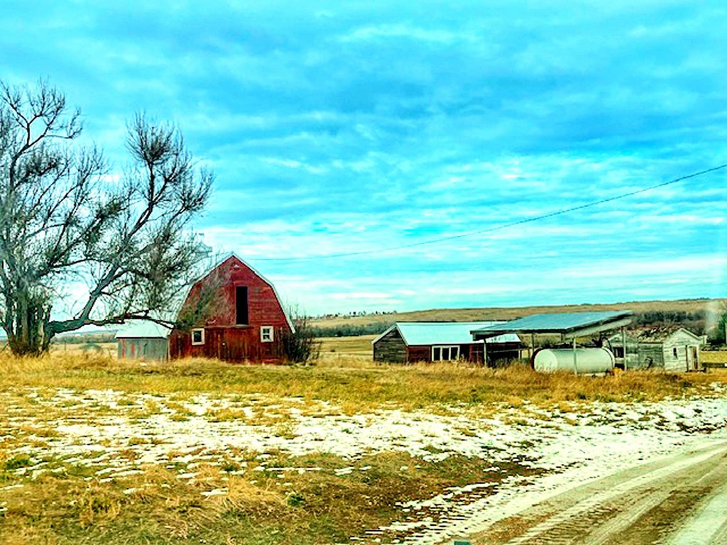 Garryowen, Montana, 59034, United States, 3 Bedrooms Bedrooms, ,2 BathroomsBathrooms,Residential,Forsale,1884275