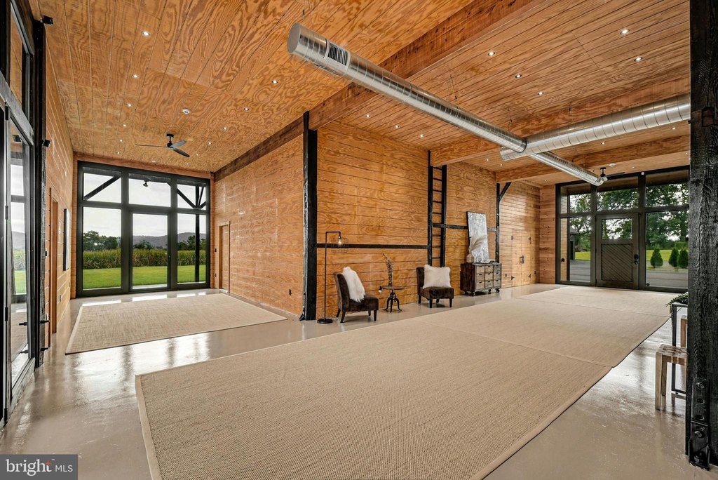 RIEGELSVILLE, Pennsylvania, 18077, United States, 6 Bedrooms Bedrooms, ,9 BathroomsBathrooms,Residential,Forsale,1903998