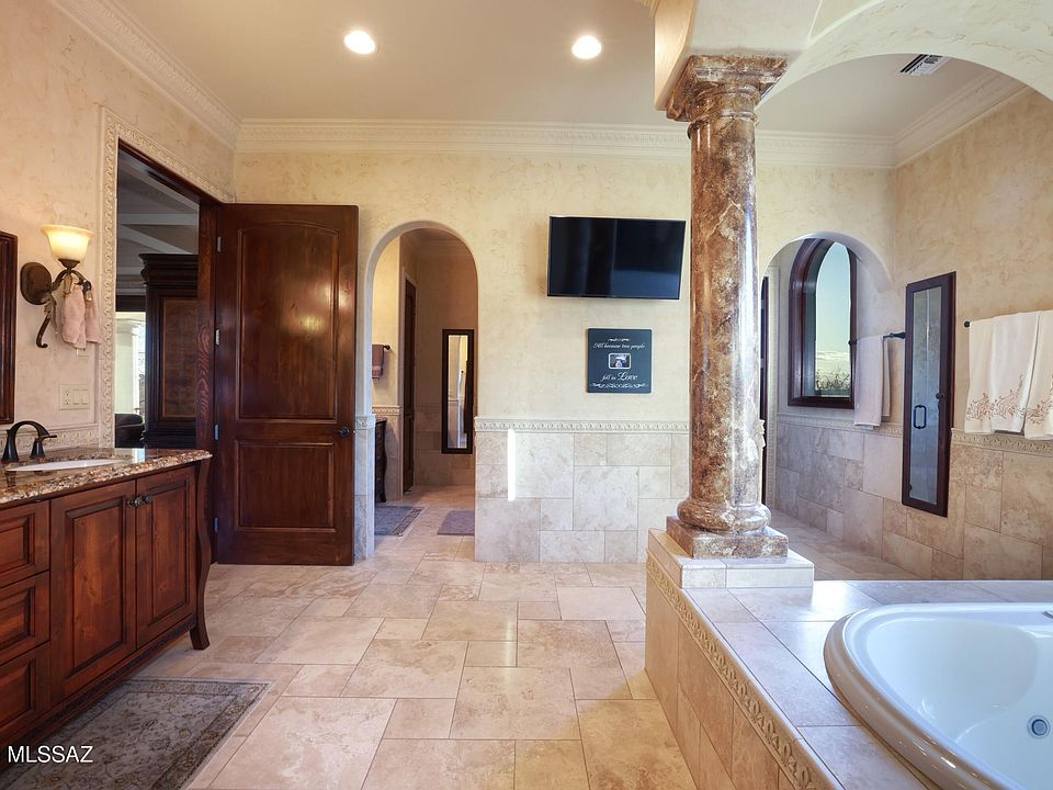 Tucson, Arizona, 85749, United States, 6 Bedrooms Bedrooms, ,6 BathroomsBathrooms,Residential,Forsale,1893864