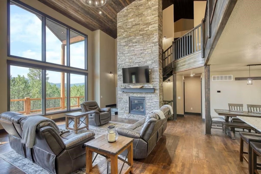 Lead, South Dakota, 57754, United States, 5 Bedrooms Bedrooms, ,3.5 BathroomsBathrooms,Residential,Forsale,1945961