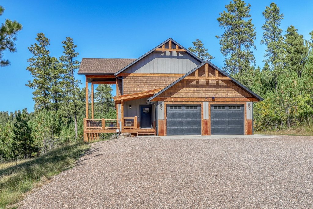 Lead, South Dakota, 57754, United States, 5 Bedrooms Bedrooms, ,3.5 BathroomsBathrooms,Residential,Forsale,1945961