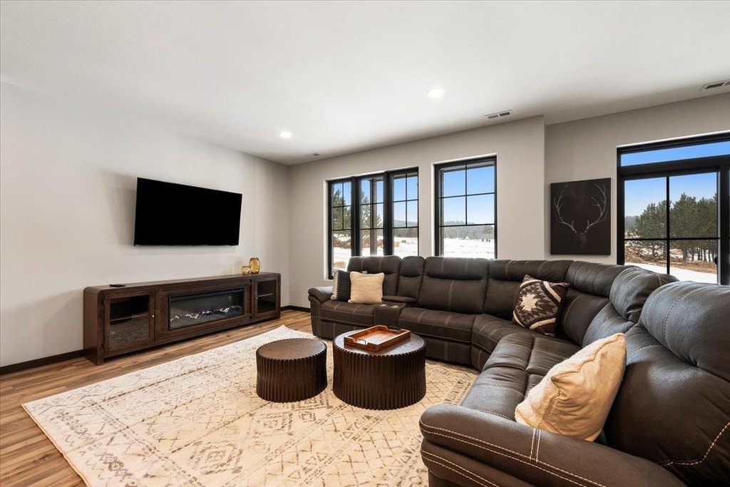 Sturgis, South Dakota, 57785, United States, 4 Bedrooms Bedrooms, ,3 BathroomsBathrooms,Residential,Forsale,2003965