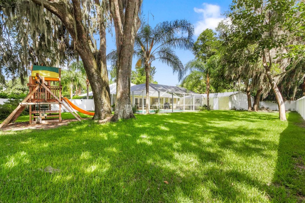 East Palatka, Florida, 32131, United States, 3 Bedrooms Bedrooms, ,2 BathroomsBathrooms,Residential,Forsale,1942469