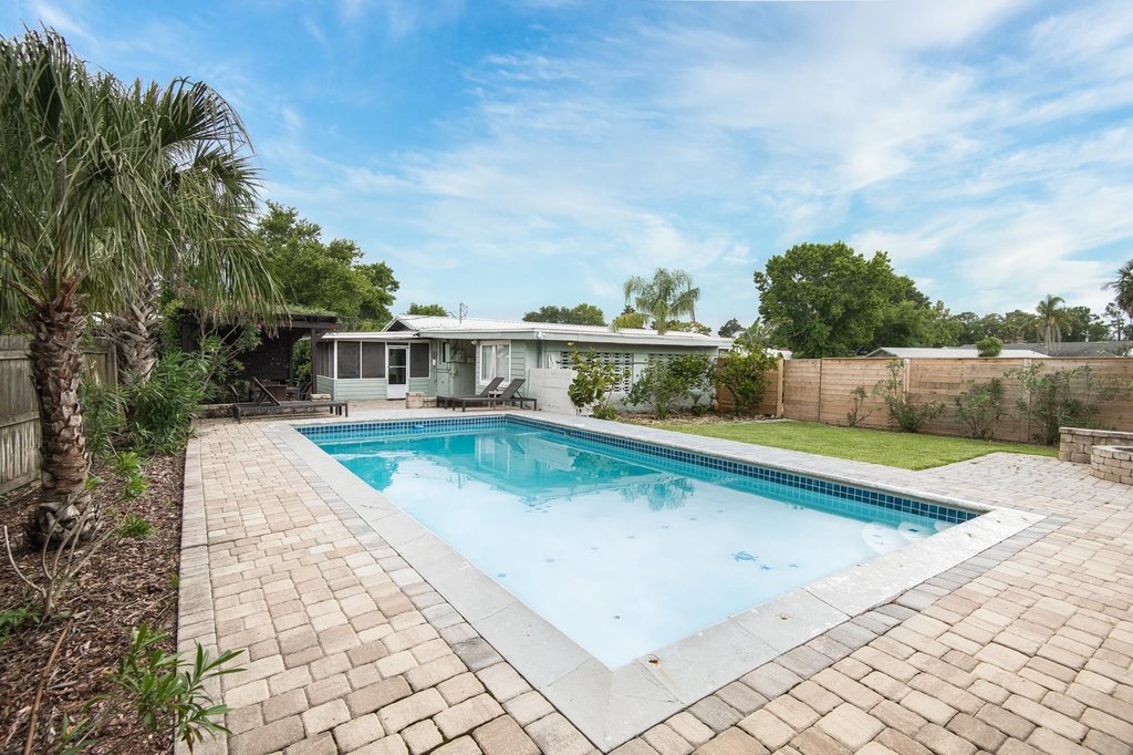 St Augustine, Florida, 32080, United States, 4 Bedrooms Bedrooms, ,2 BathroomsBathrooms,Residential,Forsale,1941452