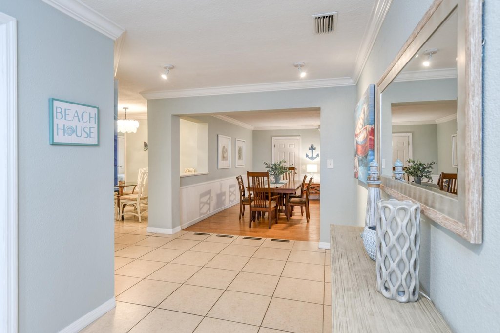 St Augustine, Florida, 32080, United States, 4 Bedrooms Bedrooms, ,2 BathroomsBathrooms,Residential,Forsale,1941452
