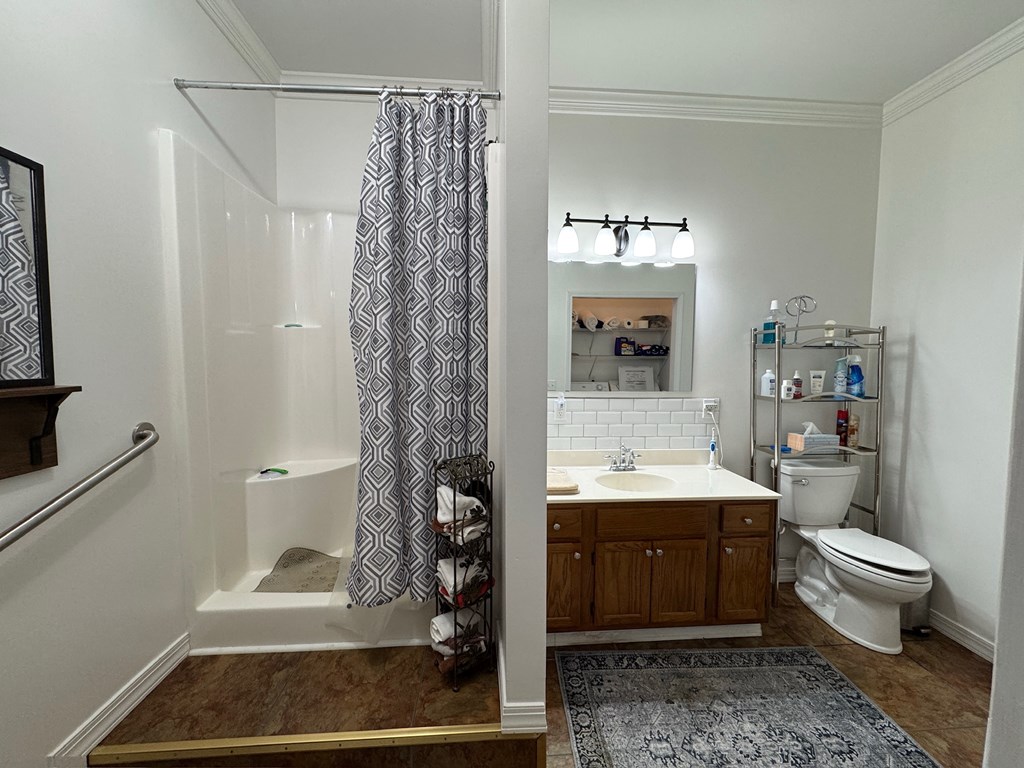 Gainesboro, Tennessee, 38562, United States, 4 Bedrooms Bedrooms, ,2 BathroomsBathrooms,Residential,Forsale,1985897