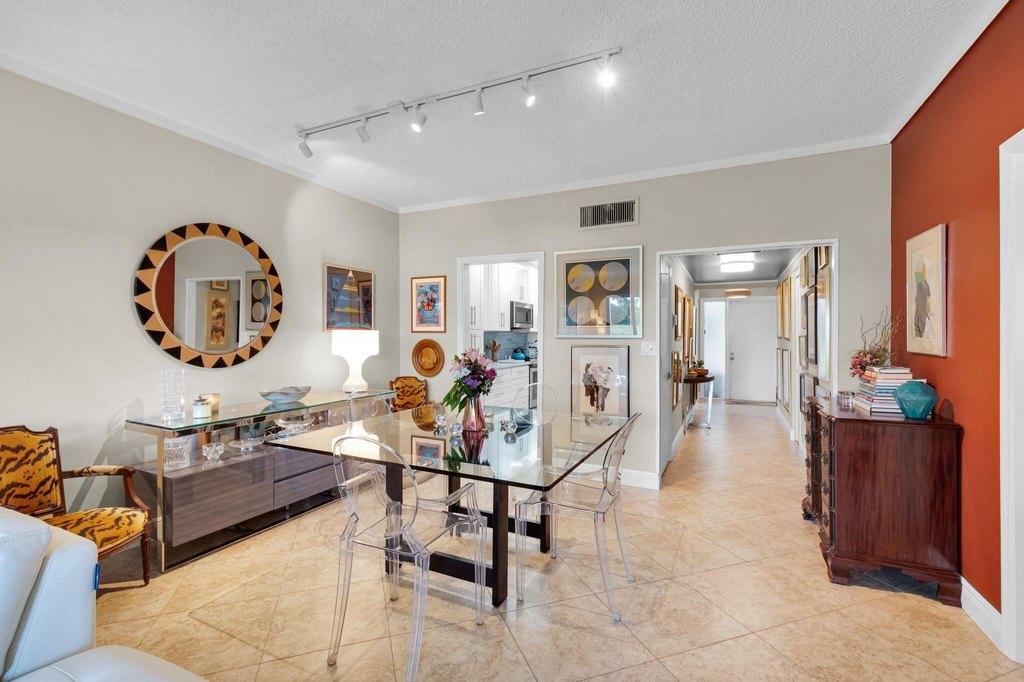 Delray Beach, Florida, 33445, United States, 2 Bedrooms Bedrooms, ,2 BathroomsBathrooms,Residential,Forsale,1969929