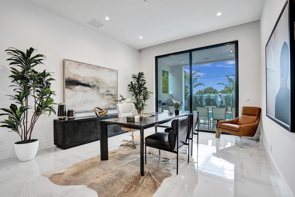 Delray Beach, Florida, 33444, United States, 5 Bedrooms Bedrooms, ,5.5 BathroomsBathrooms,Residential,Forsale,1952120