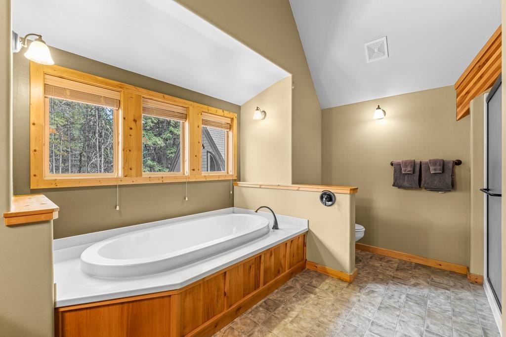 McCall, Idaho, 83638, United States, 3 Bedrooms Bedrooms, ,3.5 BathroomsBathrooms,Residential,Forsale,1889411