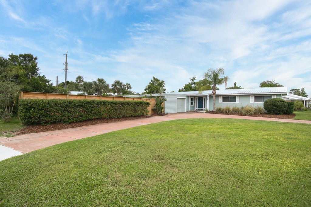 St Augustine, Florida, 32080, United States, 4 Bedrooms Bedrooms, ,2 BathroomsBathrooms,Residential,Forsale,1941452