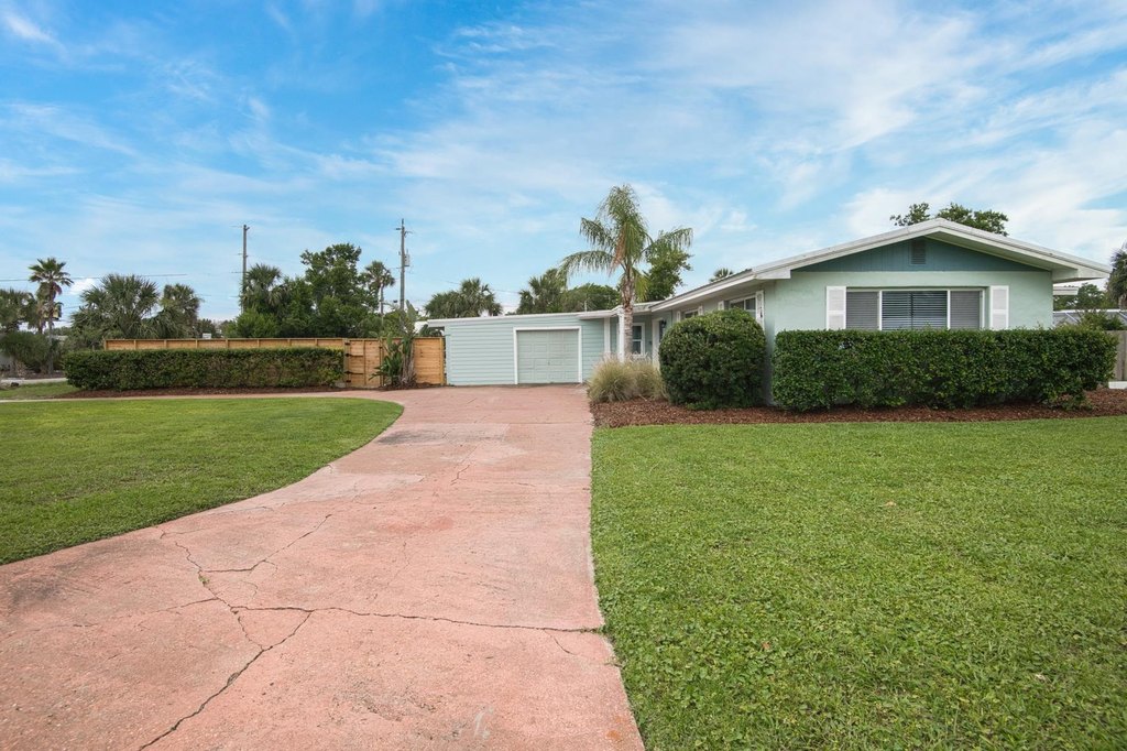 St Augustine, Florida, 32080, United States, 4 Bedrooms Bedrooms, ,2 BathroomsBathrooms,Residential,Forsale,1941452