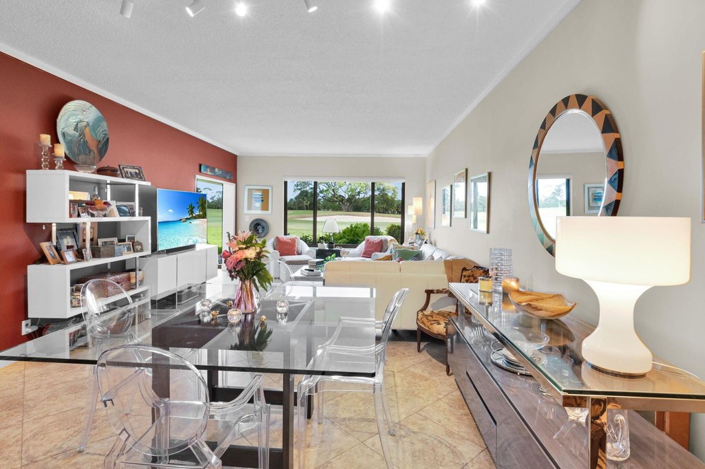 Delray Beach, Florida, 33445, United States, 2 Bedrooms Bedrooms, ,2 BathroomsBathrooms,Residential,Forsale,1969929