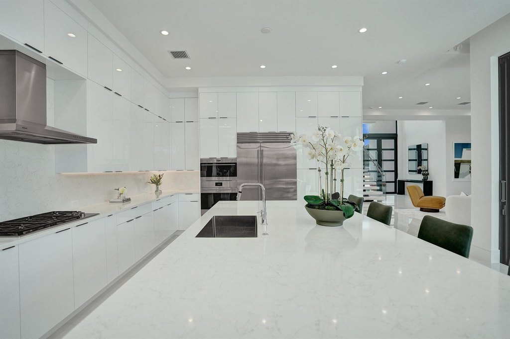 Delray Beach, Florida, 33444, United States, 5 Bedrooms Bedrooms, ,5.5 BathroomsBathrooms,Residential,Forsale,1952120