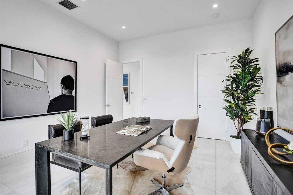 Delray Beach, Florida, 33444, United States, 5 Bedrooms Bedrooms, ,5.5 BathroomsBathrooms,Residential,Forsale,1952120