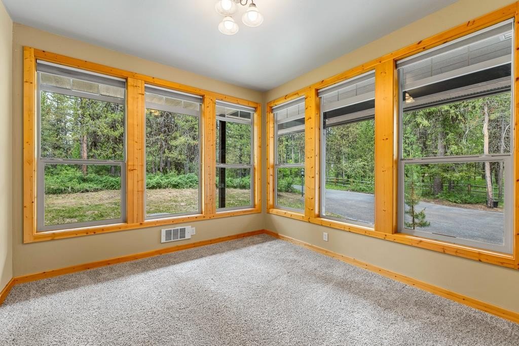 McCall, Idaho, 83638, United States, 3 Bedrooms Bedrooms, ,3.5 BathroomsBathrooms,Residential,Forsale,1889411