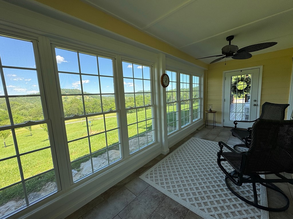 Gainesboro, Tennessee, 38562, United States, 4 Bedrooms Bedrooms, ,2 BathroomsBathrooms,Residential,Forsale,1985897