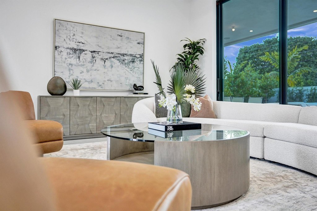 Delray Beach, Florida, 33444, United States, 5 Bedrooms Bedrooms, ,5.5 BathroomsBathrooms,Residential,Forsale,1952120