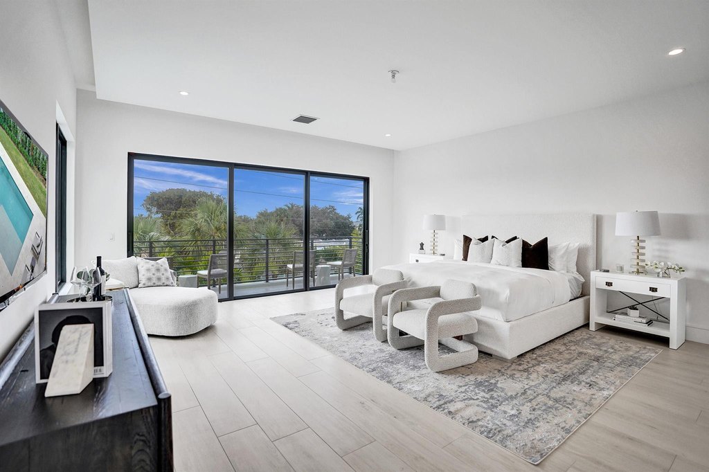 Delray Beach, Florida, 33444, United States, 5 Bedrooms Bedrooms, ,5.5 BathroomsBathrooms,Residential,Forsale,1952120