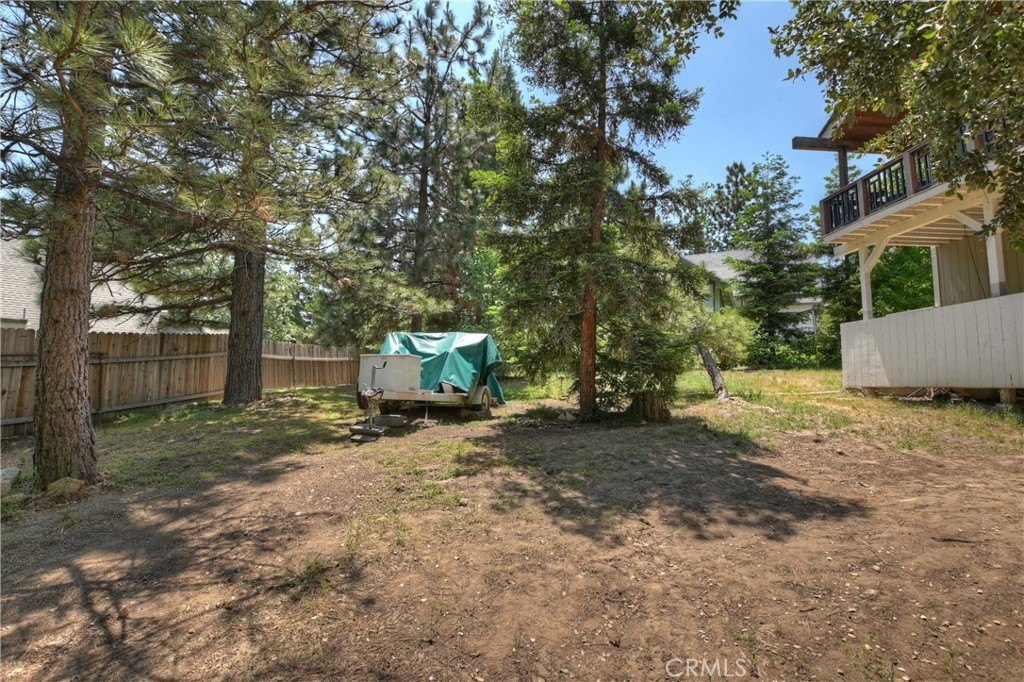 Lake Arrowhead, California, 92352, United States, 4 Bedrooms Bedrooms, ,3.5 BathroomsBathrooms,Residential,Forsale,1908065