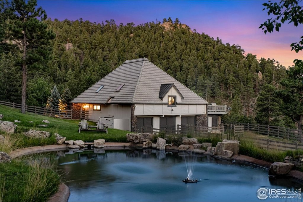 Evergreen, Colorado, 80439, United States, 6 Bedrooms Bedrooms, ,6.5 BathroomsBathrooms,Residential,Forsale,1903101